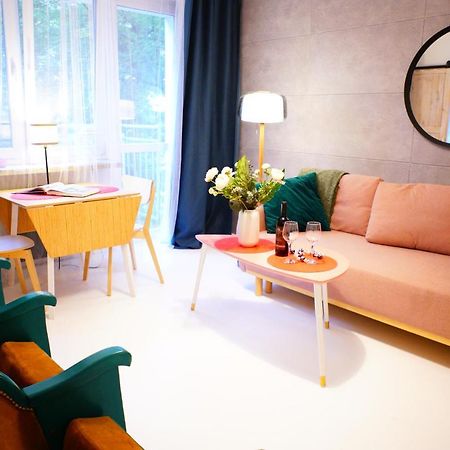 P&O Serviced Apartments Kinowa Varsó Kültér fotó