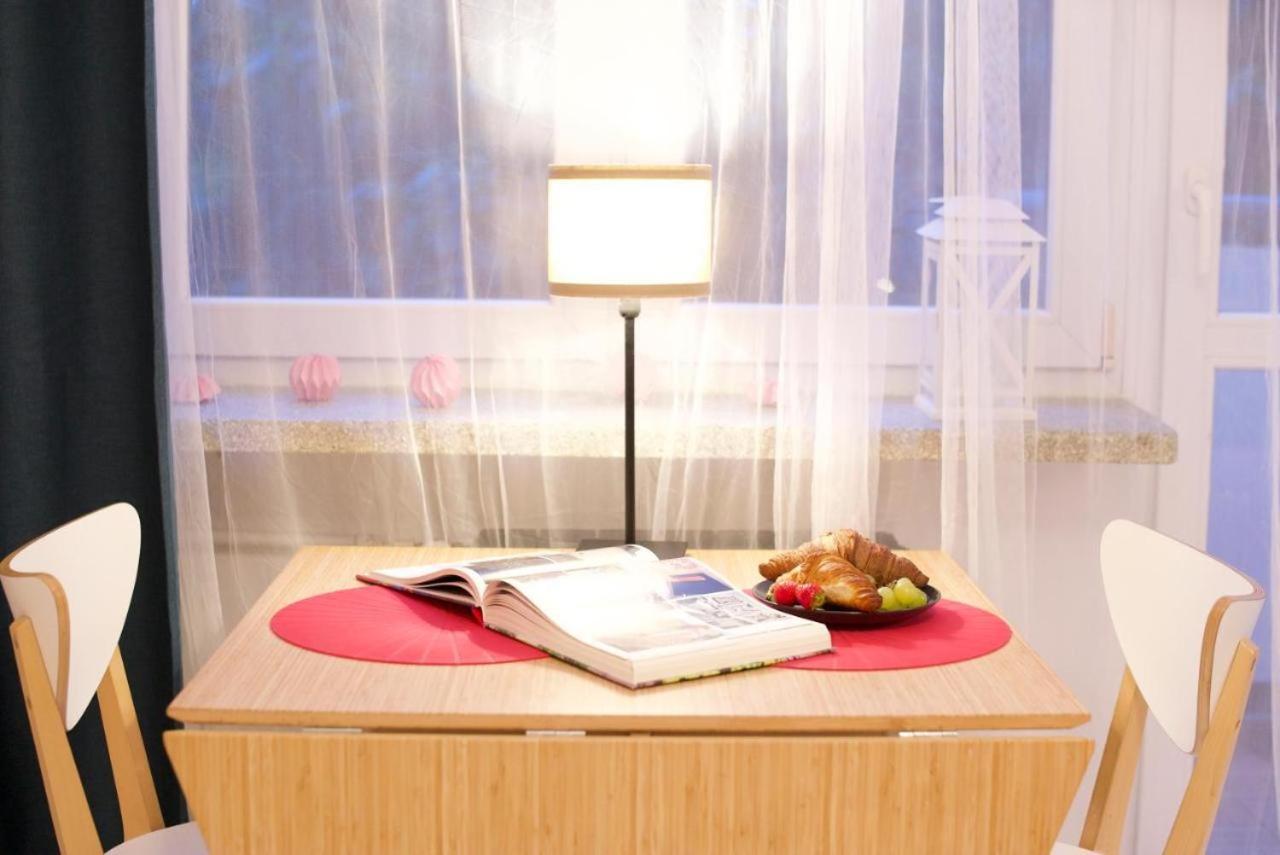 P&O Serviced Apartments Kinowa Varsó Kültér fotó